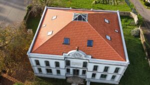 Cubierta de teja y sustitución de ventanas 2